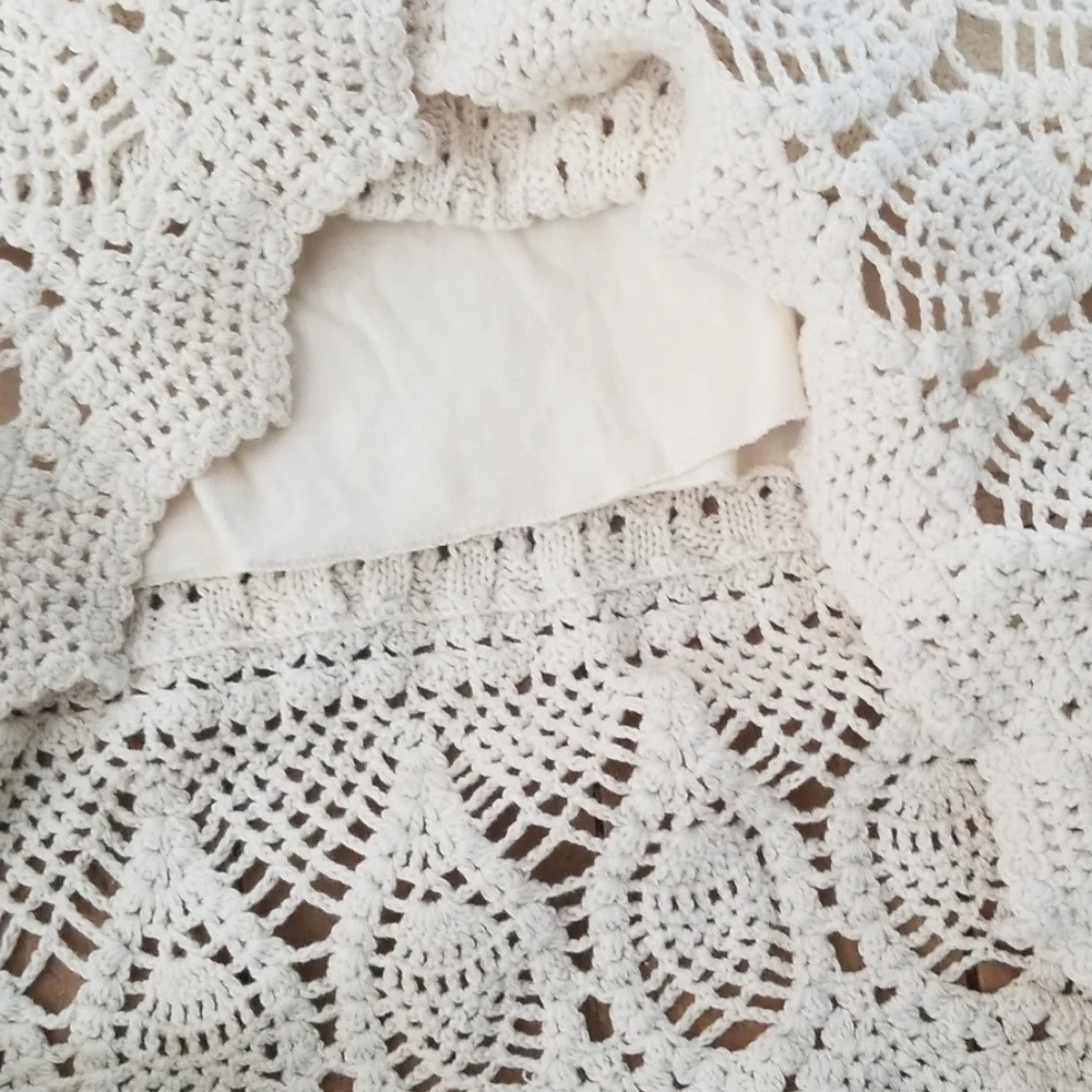 Athleta Cream Crochet Knit A-Line Skirt